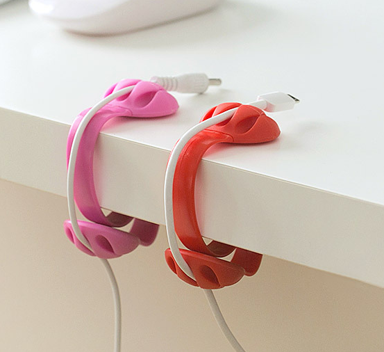 desk edge cable winder and hub clip for dorm room or study desk